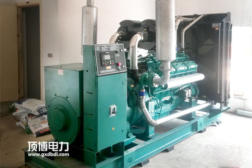 250KW医院用的广西顶博发电机组制造控制屏性能要求
